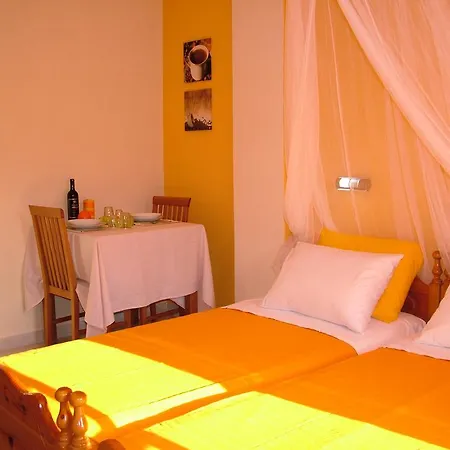 Hotel apartamentowy Angeliki Vitaládes